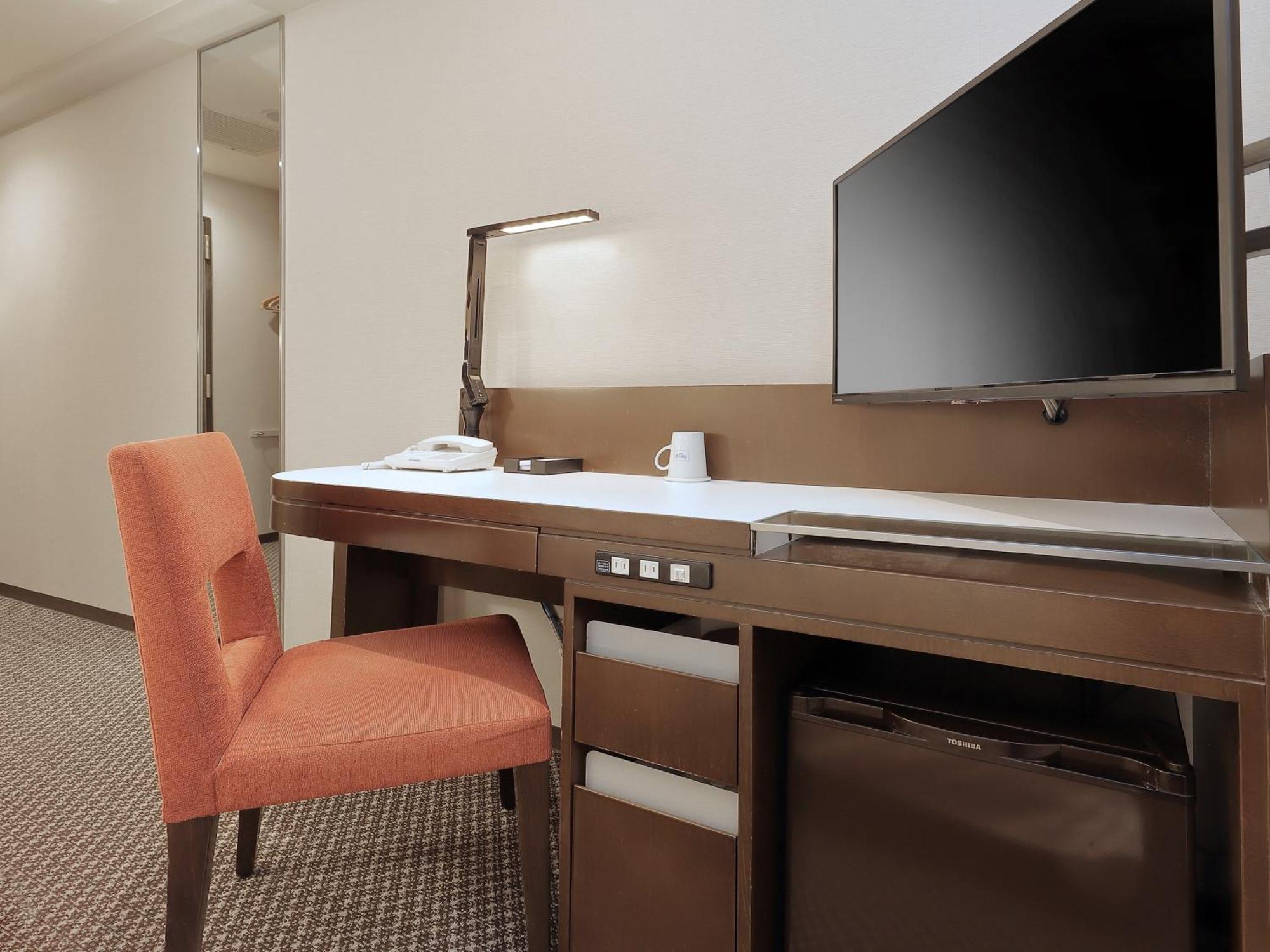 Keio Presso Inn Kanda โตเกียว ภายนอก รูปภาพ